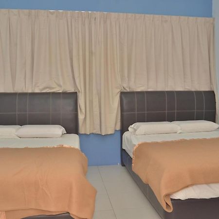 Sungai Lembing Yee Tai Cafe & Inn Exterior foto