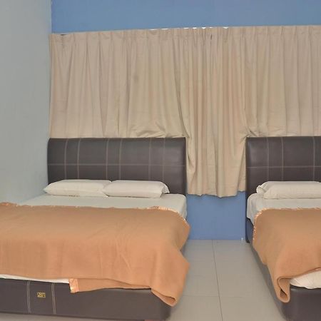 Sungai Lembing Yee Tai Cafe & Inn Exterior foto